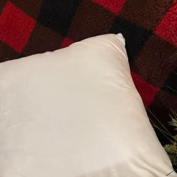 Retro Look Santa Labrador Pillow!  18"x18"  NWT - Picture 6 of 7